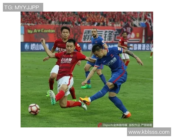 广州与重庆羽毛球队赛后复盘分析意识碰撞与战术较量